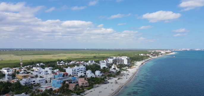 How Free Wi-Fi in Riviera Maya Boosts Real Estate Investment