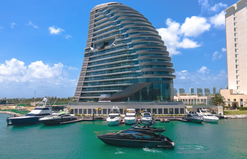 SPOTLIGHT: Shark Tower: Luxury Living in Puerto Cancun